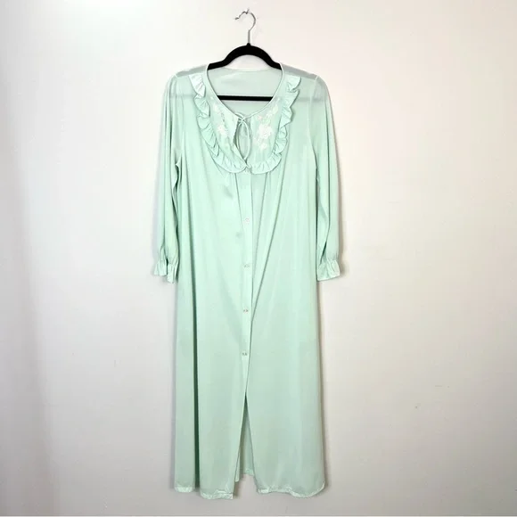 Vintage Mint Green Ruffle Embroidered Button Front Maxi Robe - Picture 5 of 11